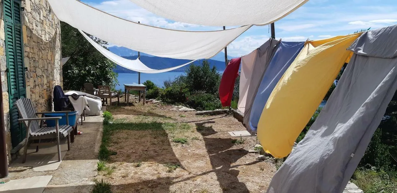 La Martina Portovenere Trekking Cottage بورتوفينيري بيت ضيافة