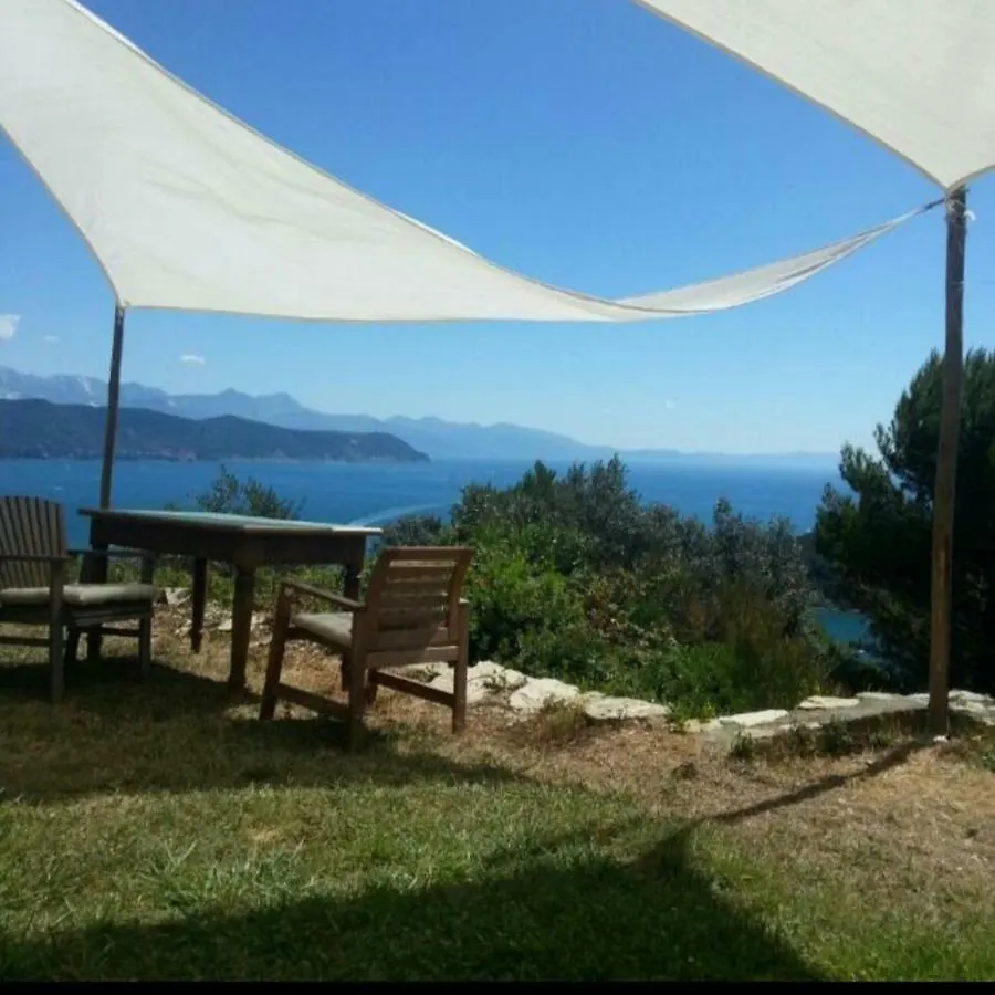 بيت ضيافة La Martina Portovenere Trekking Cottage بورتوفينيري